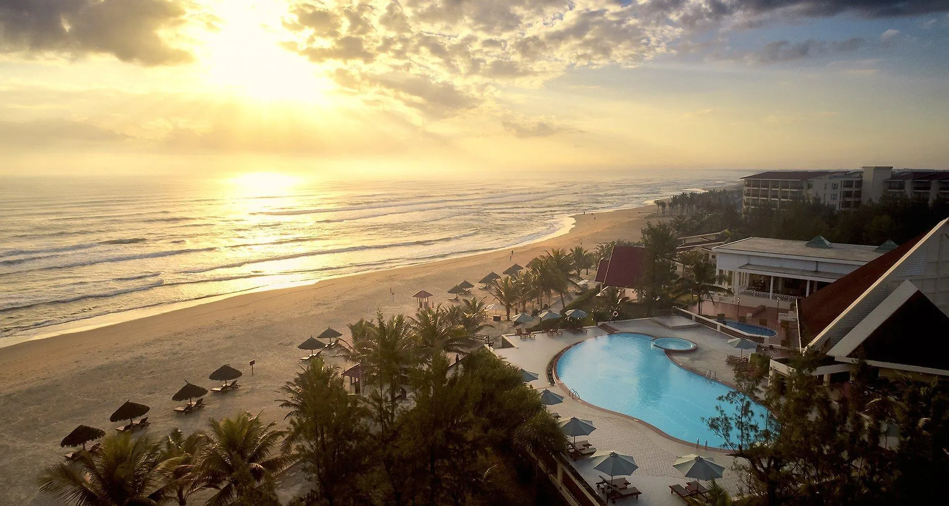 Sandy Beach Non Nuoc Resort Da Nang